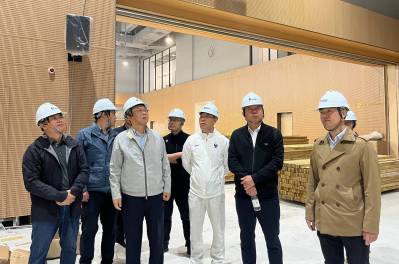 集团公司党委书记、董事长王元斌带队赴  青岛浮山全民健身中心项目进行调研指导